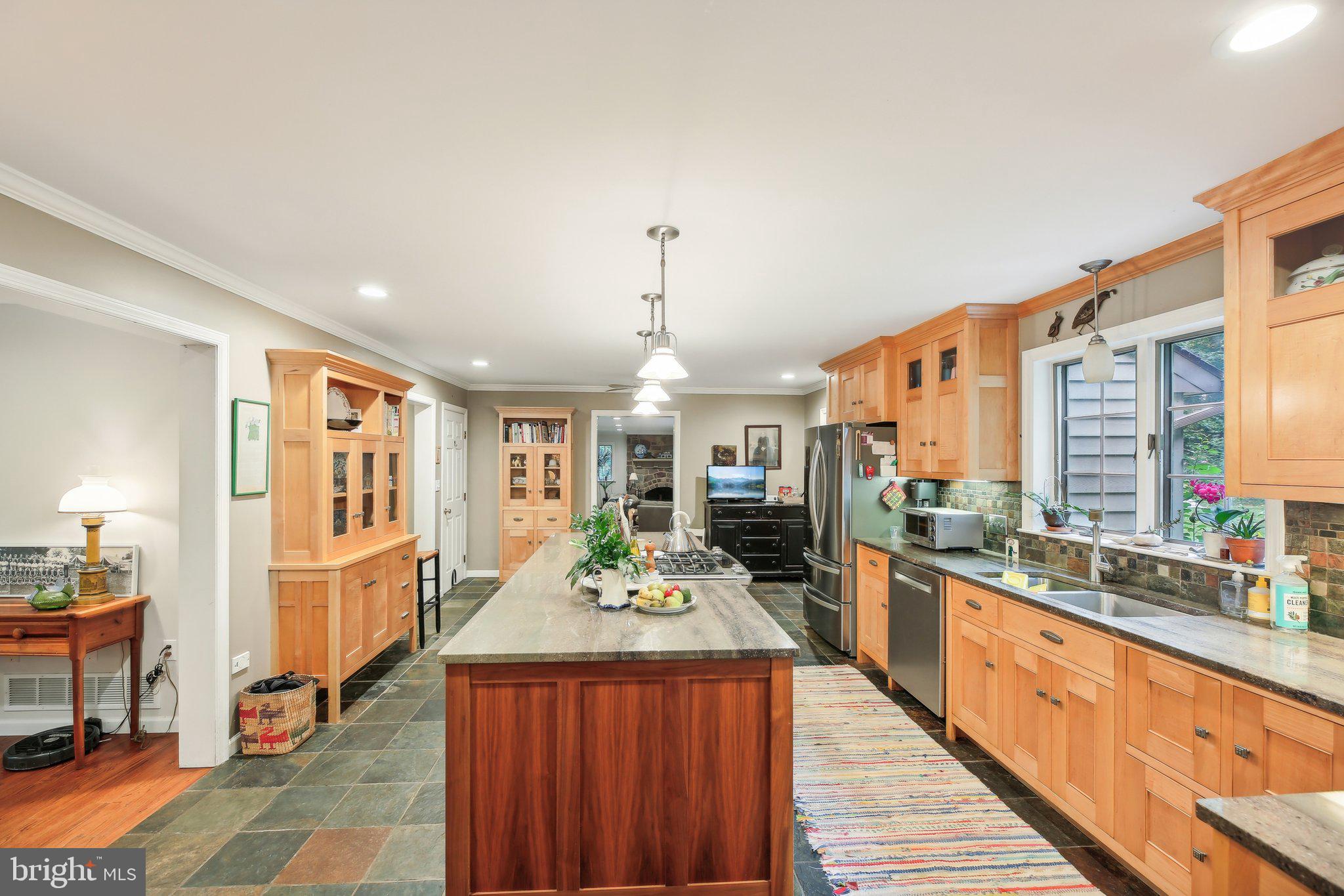 1076 Kings Row Road Oxford, PA 19363 - Photo 25 of 85 Custom Kitchen