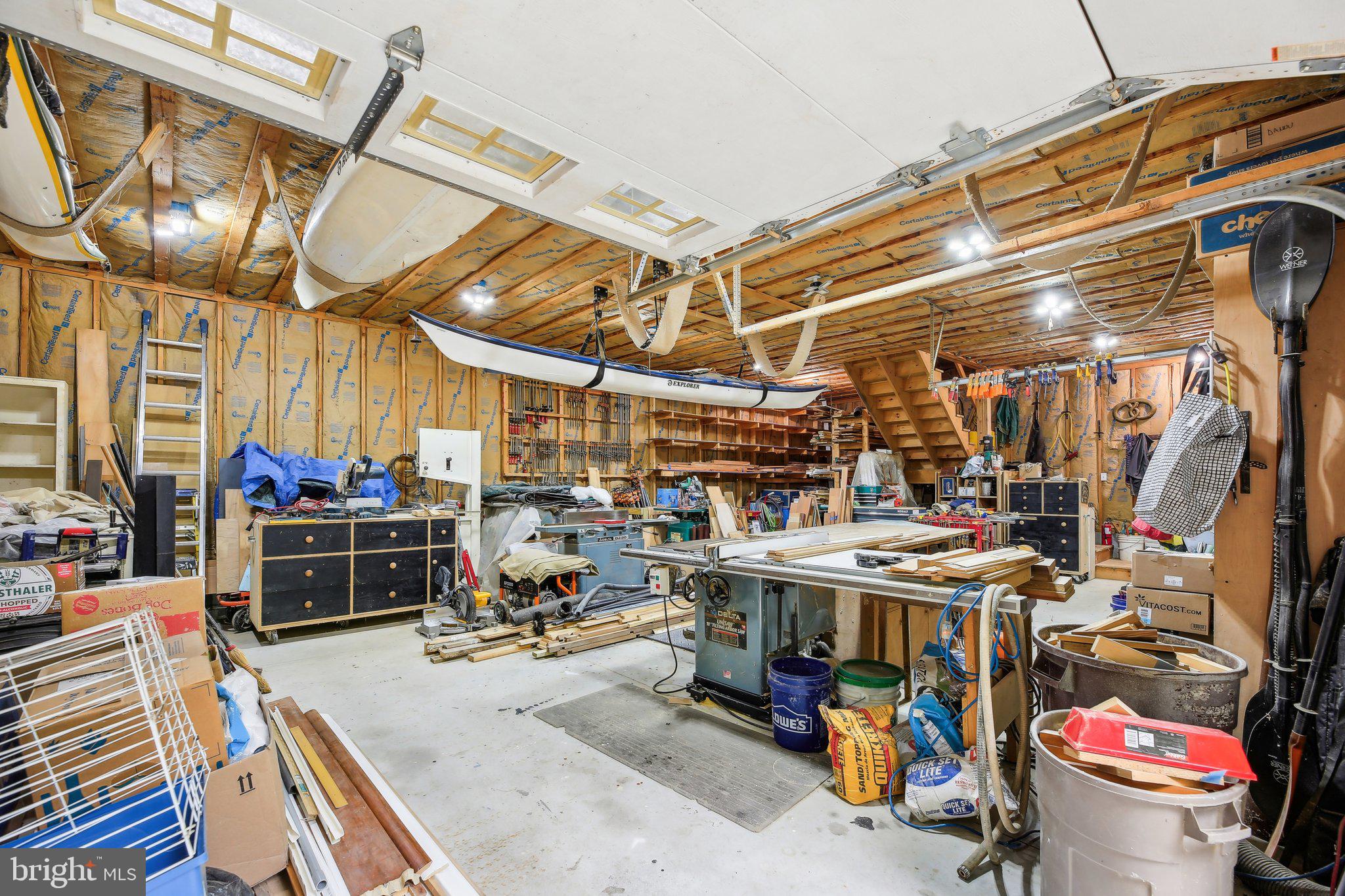 1076 Kings Row Road Oxford, PA 19363 - Photo 52 of 85 Workshop /Garage