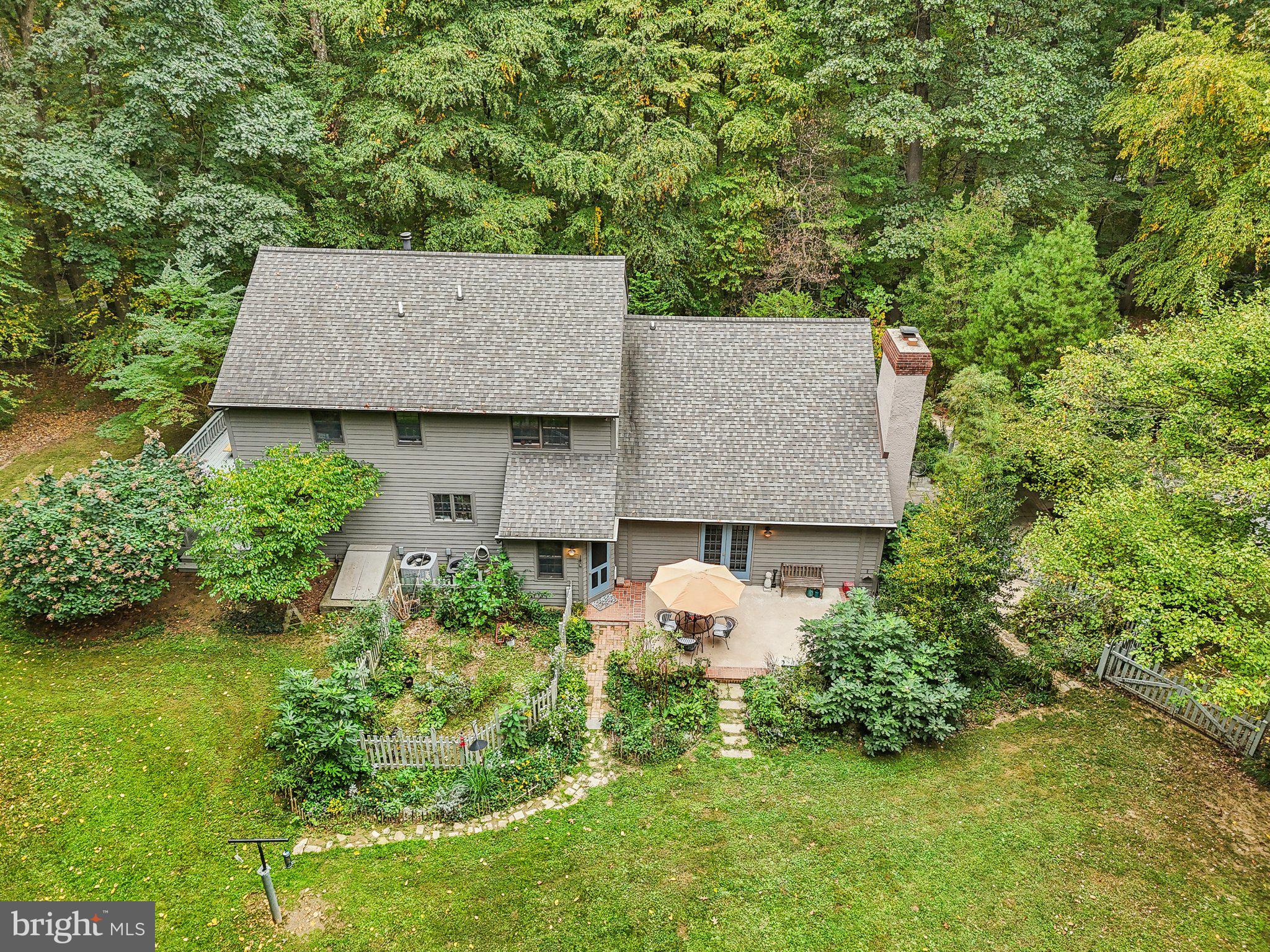 1076 Kings Row Road Oxford, PA 19363 - Photo 66 of 85 Rear Aerial