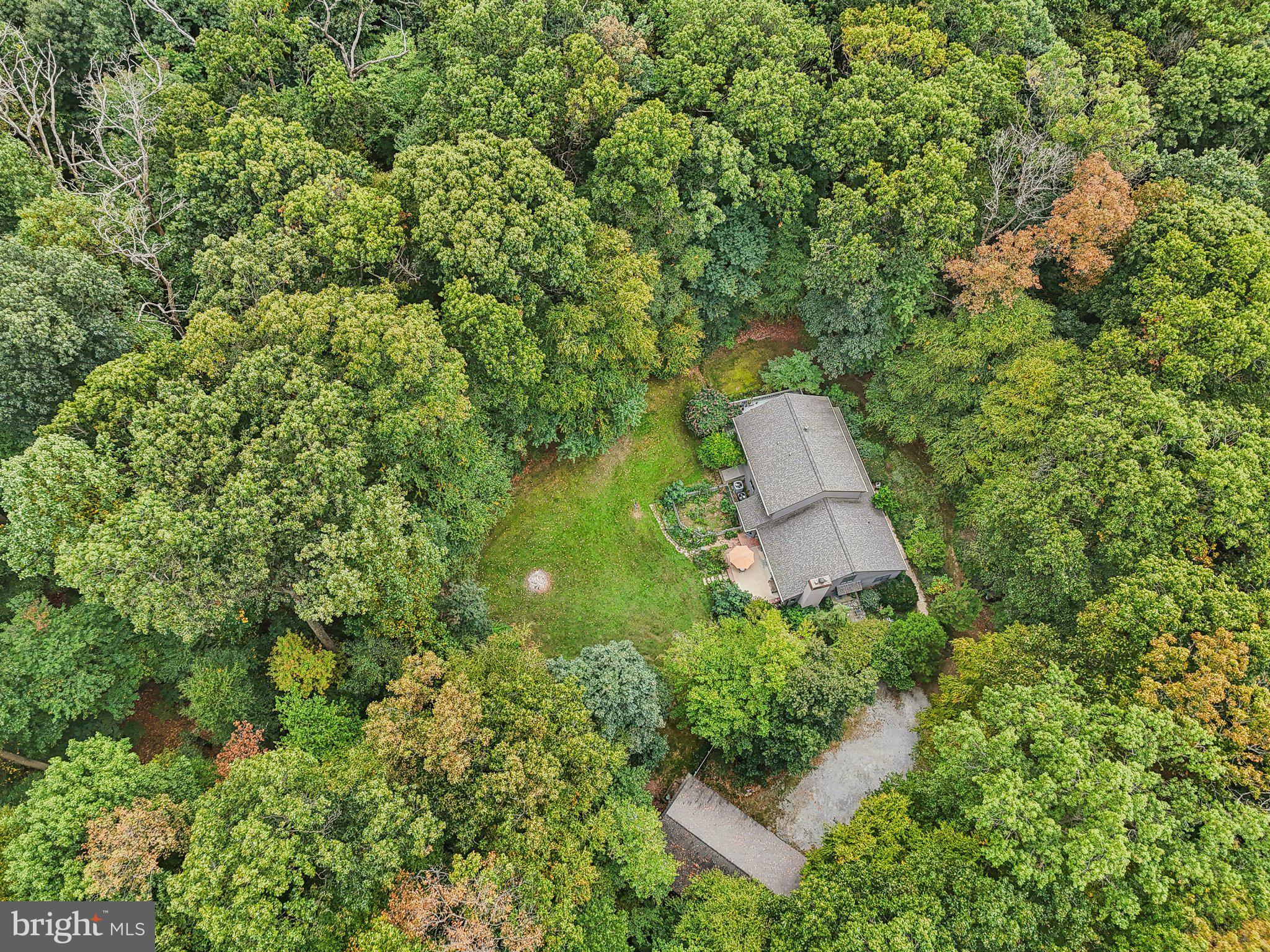 1076 Kings Row Road Oxford, PA 19363 - Photo 69 of 85 Aerial view