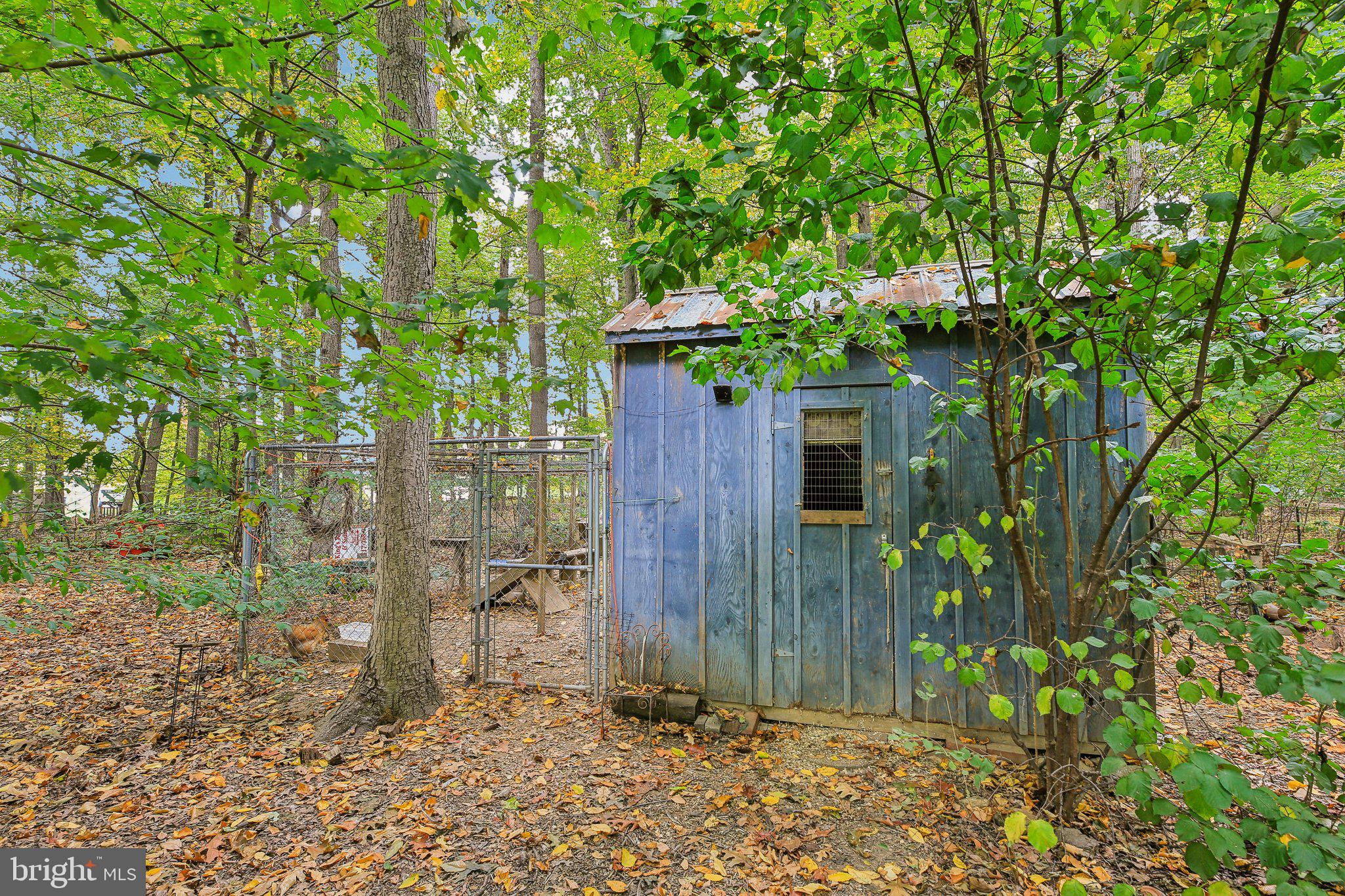 1076 Kings Row Road Oxford, PA 19363 - Photo 70 of 85 Chicken house