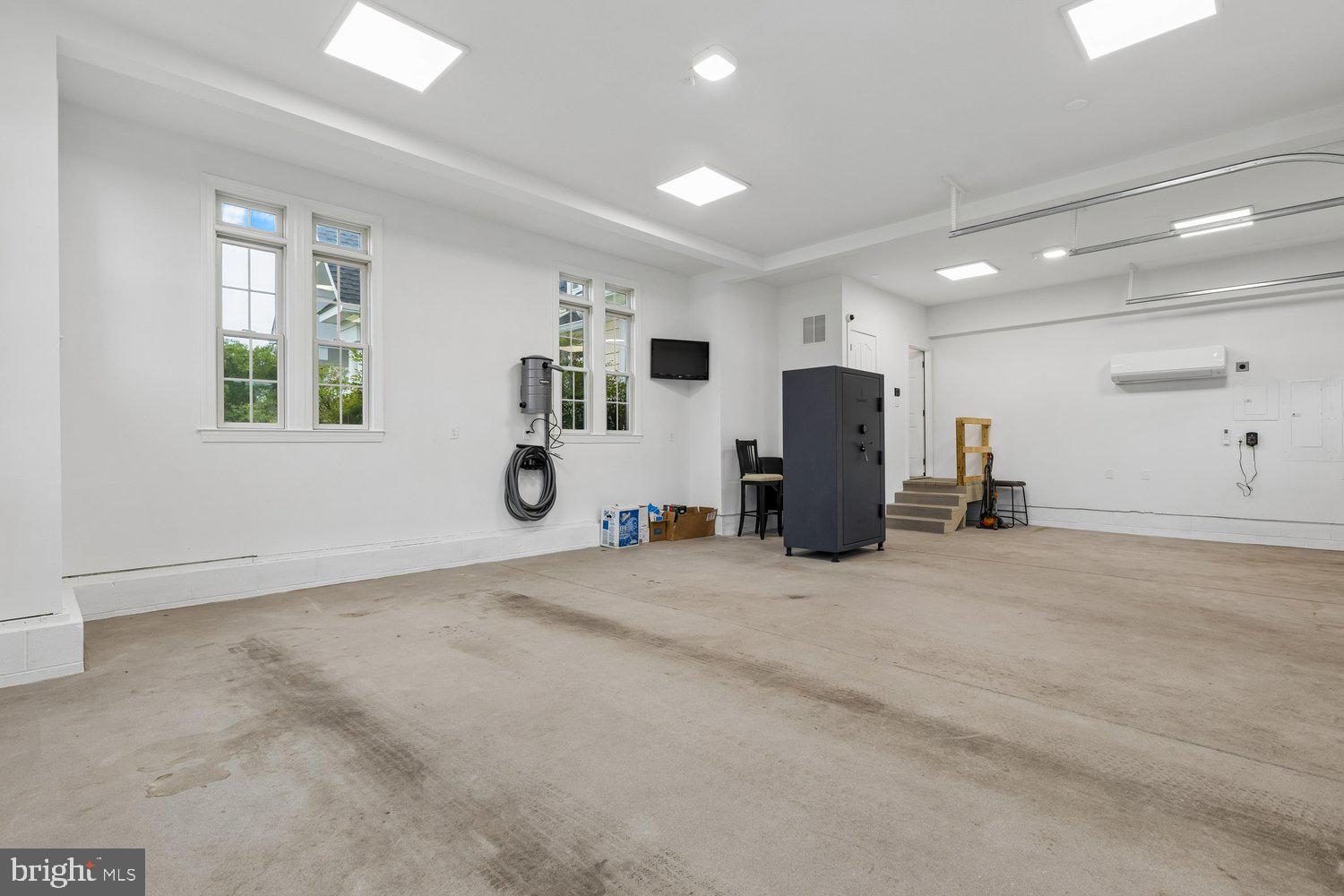 313 Wye Road Queenstown, MD 21658 - Photo 101 of 132 Spacious garage with natural light and potential.