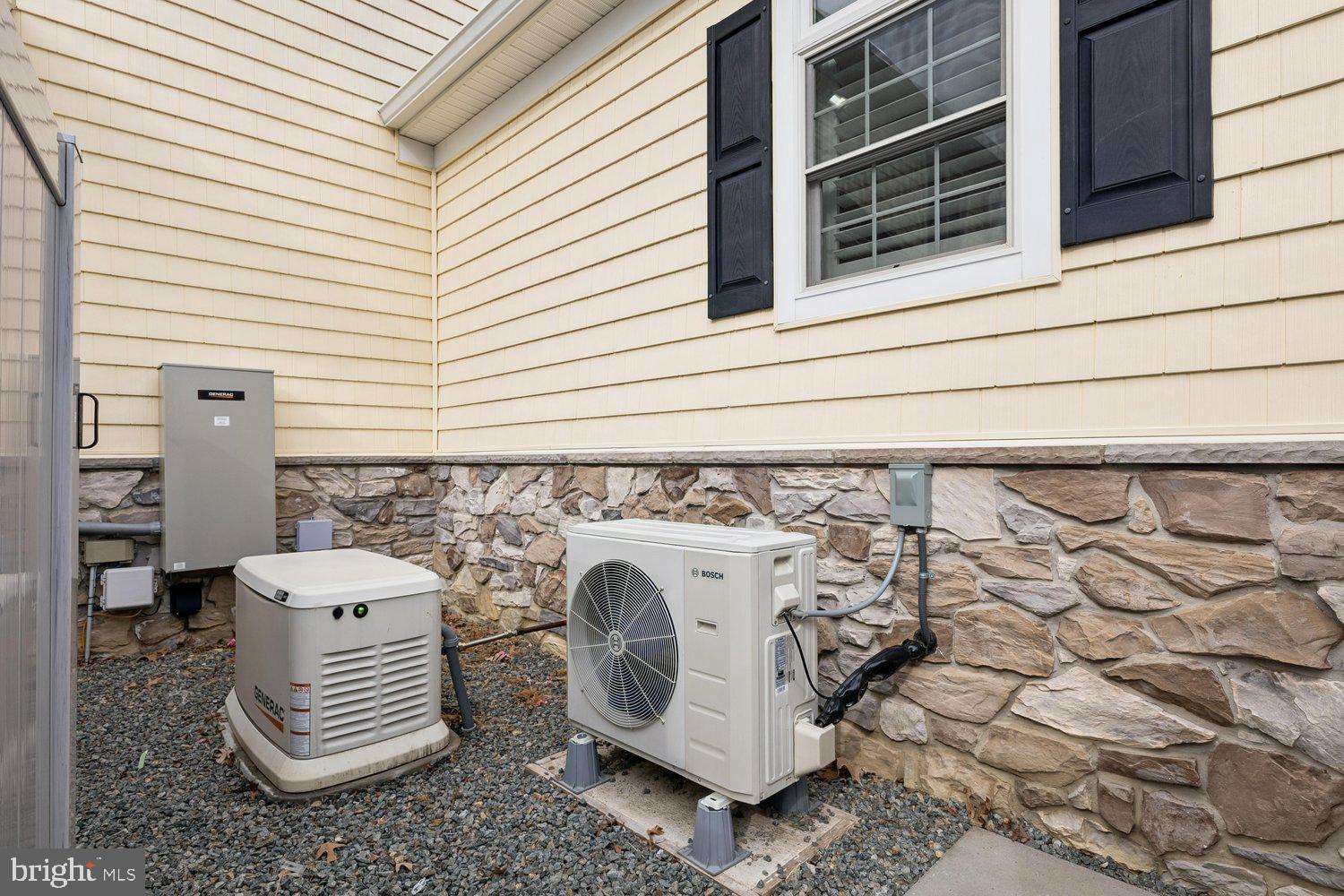 313 Wye Road Queenstown, MD 21658 - Photo 128 of 132 Modern utilities enhance this home's exterior.