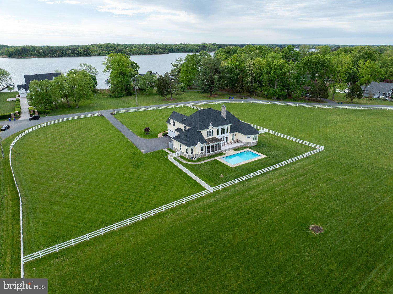 313 Wye Road Queenstown, MD 21658 - Photo 15 of 132 Lakeside luxury with expansive green lawns.