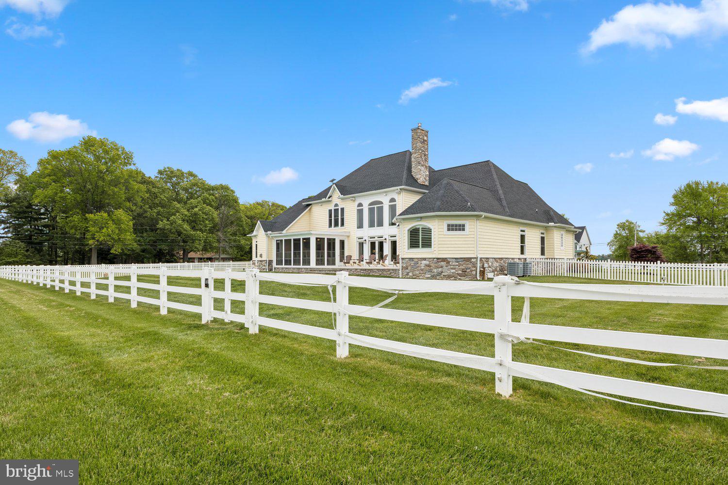 313 Wye Road Queenstown, MD 21658 - Photo 23 of 132 Elegant home with lush green surroundings.