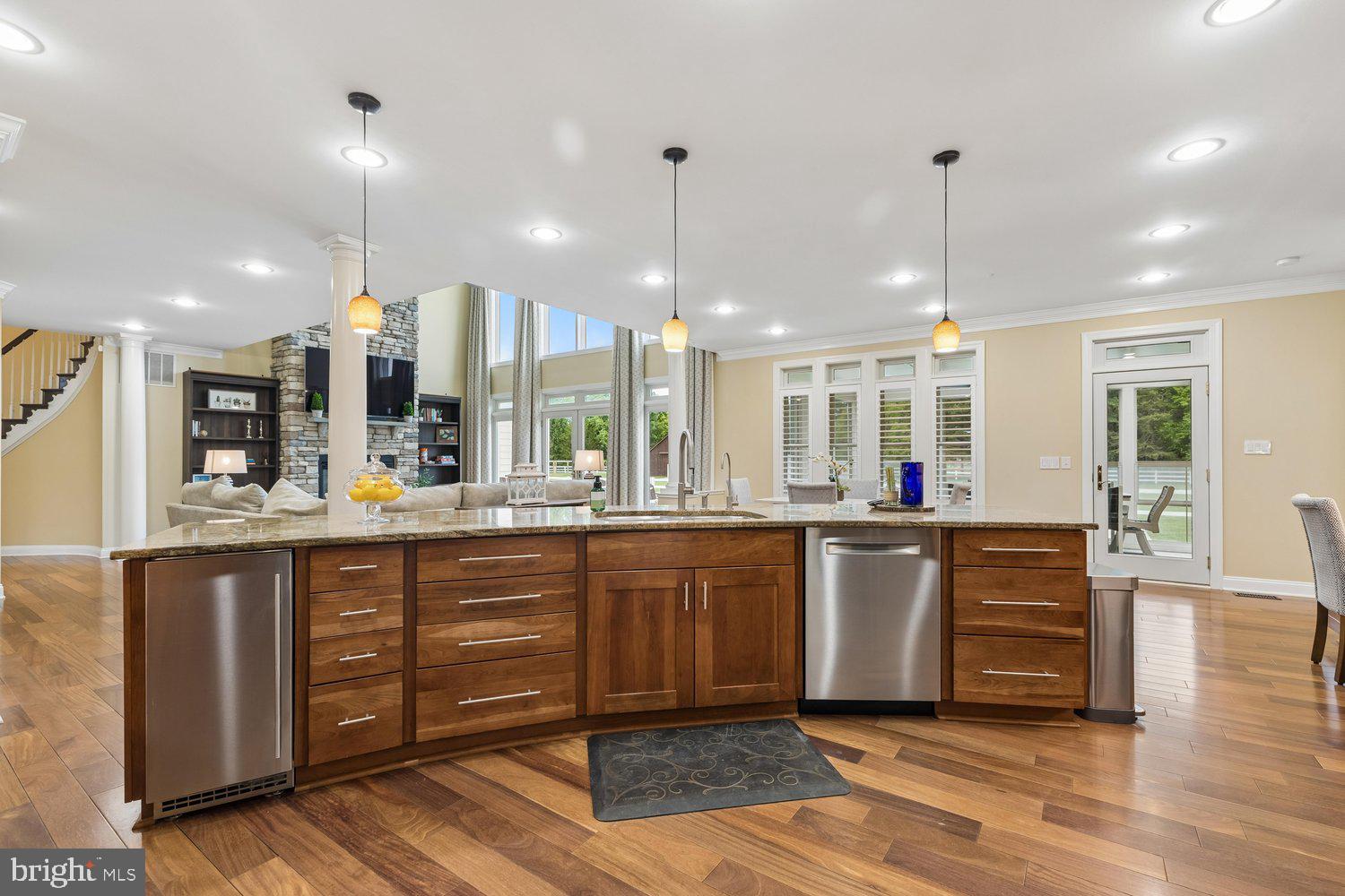 313 Wye Road Queenstown, MD 21658 - Photo 40 of 132 Elegant kitchen with modern finishes.