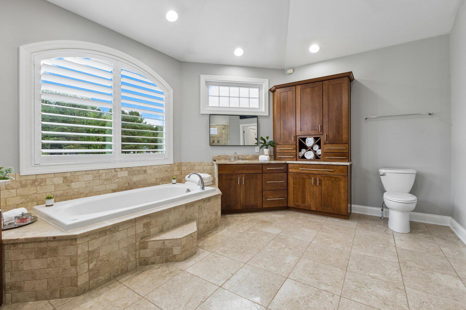 313 Wye Road Queenstown, MD 21658 - Photo 63 of 132 Primary Suite bath with natural light and style.