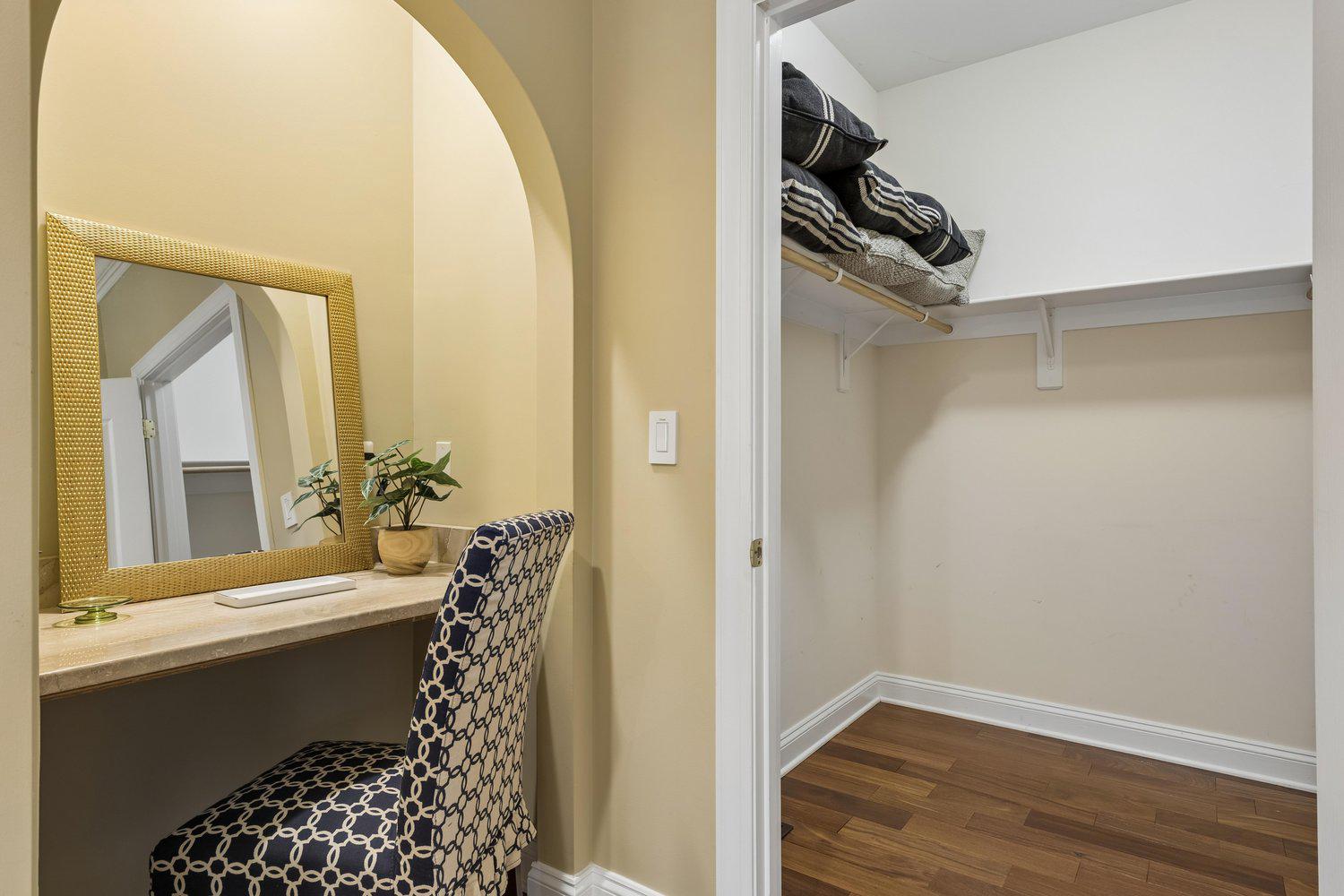 313 Wye Road Queenstown, MD 21658 - Photo 68 of 132 Suite features a desk and walk-in closet.