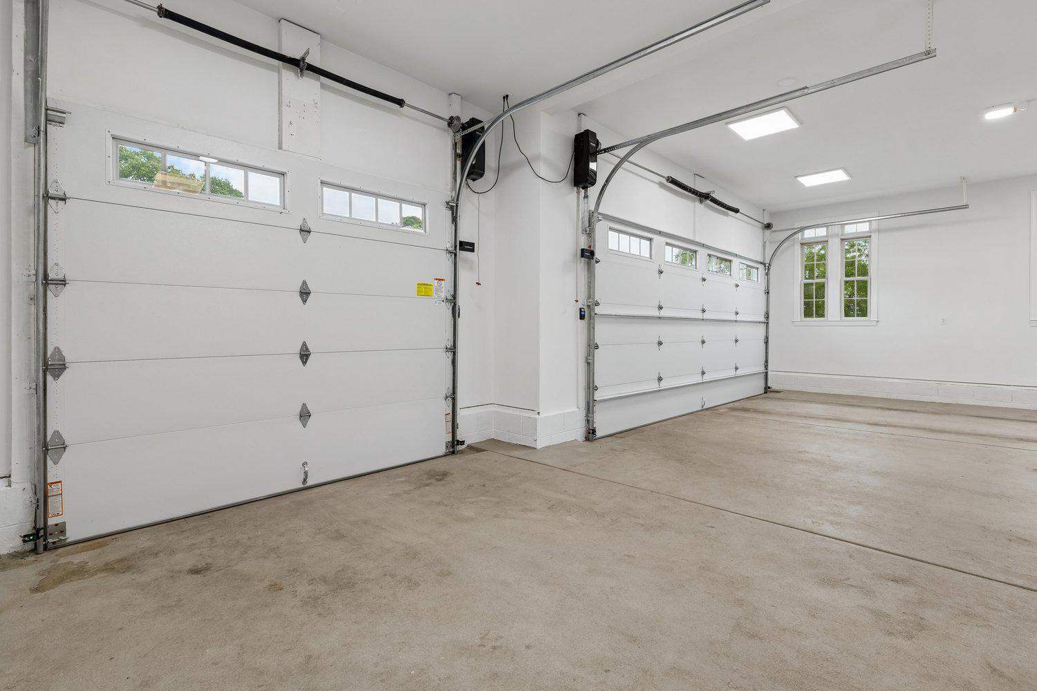 313 Wye Road Queenstown, MD 21658 - Photo 100 of 132 Spacious garage with split unit HVAC.