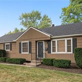 2004 West 72nd Terrace, Prairie Village, KS 66208