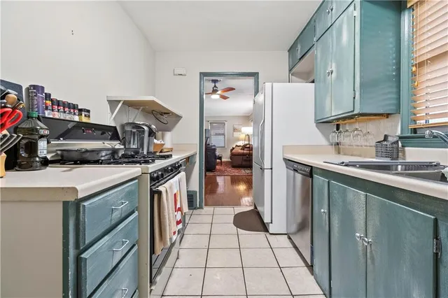 $301,000 | 2004 West 72nd Terrace, Prairie Village, KS 66208