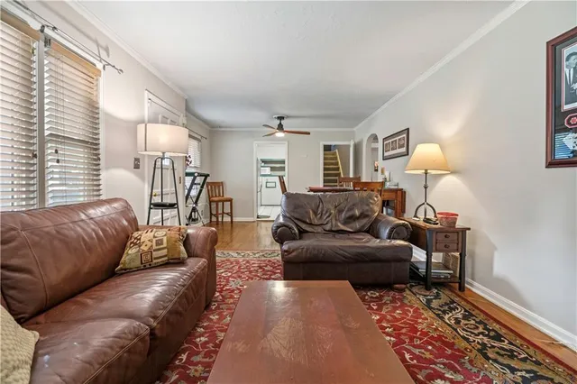 $301,000 | 2004 West 72nd Terrace, Prairie Village, KS 66208