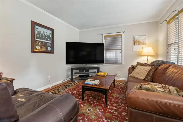 $301,000 | 2004 West 72nd Terrace, Prairie Village, KS 66208