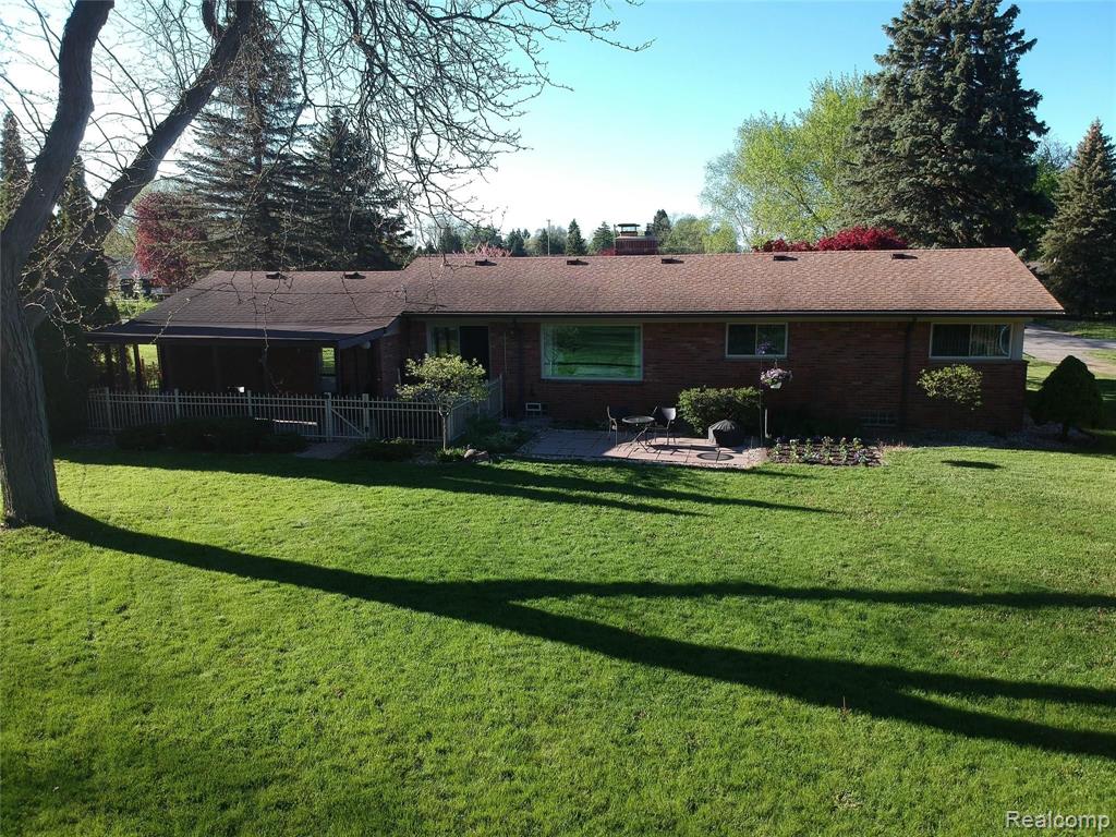 95 Boyken Road Rochester, MI 48307 - Photo 12 of 35