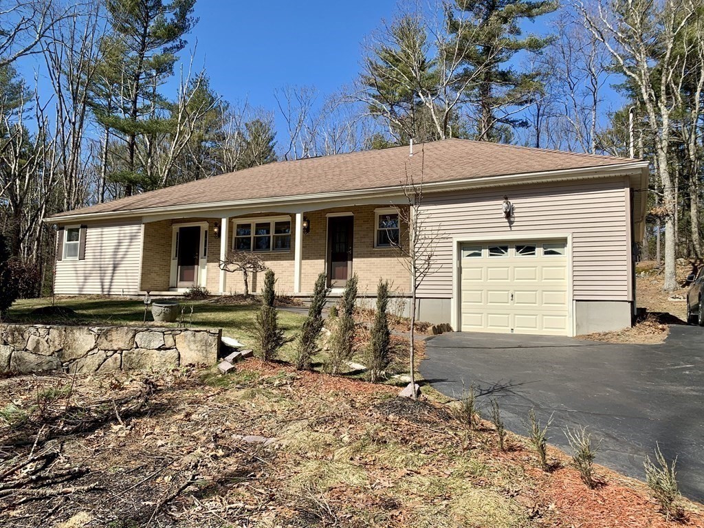 124 Hopkinton Road Upton, MA 01568 - Photo 1 of 40 Gallery Image 1
