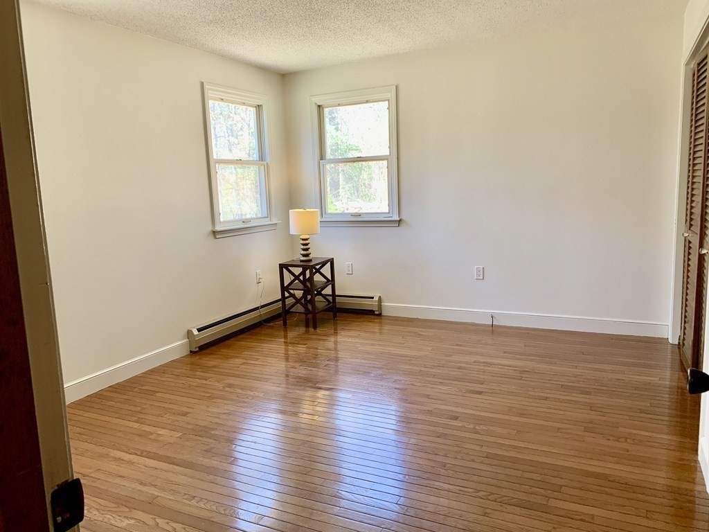 124 Hopkinton Road Upton, MA 01568 - Photo 28 of 40 Gallery Image 28