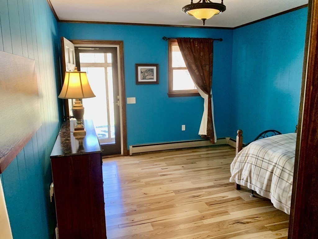 124 Hopkinton Road Upton, MA 01568 - Photo 34 of 40 Gallery Image 34