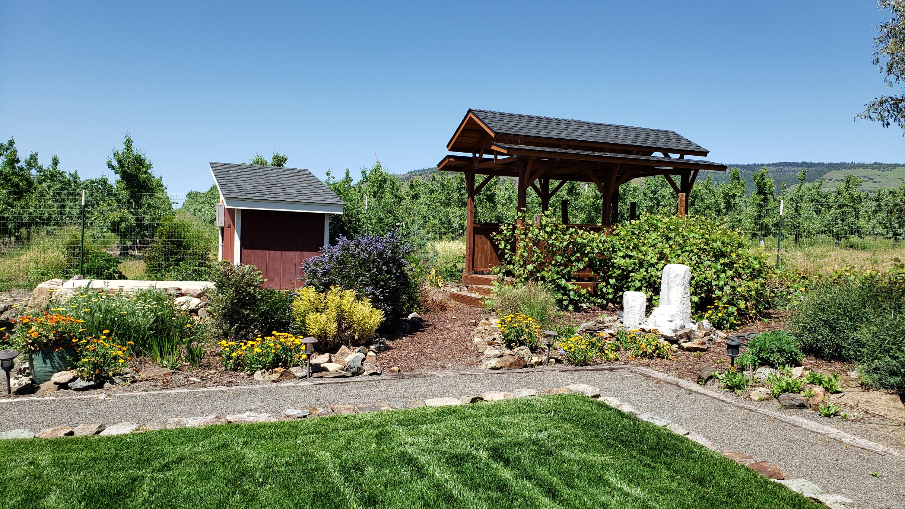 1199 Suncrest Road Talent, OR 97540 - Photo 37 of 51 20240517_144829