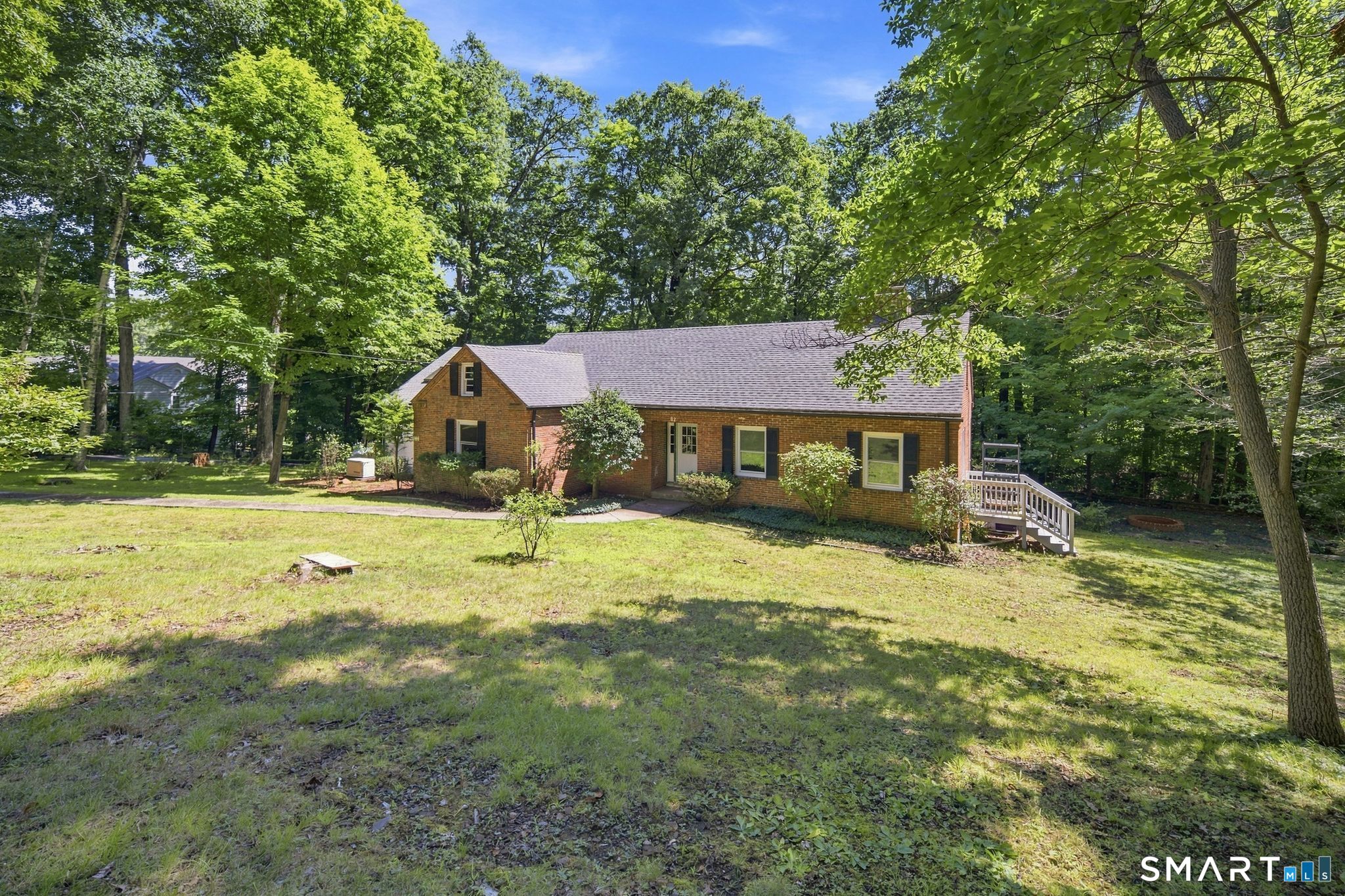 87 Kenmore Road Bloomfield, CT 06002 - Photo 39 of 40 Gallery Image 39