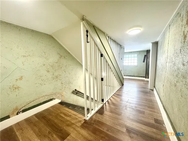 a view of entryway