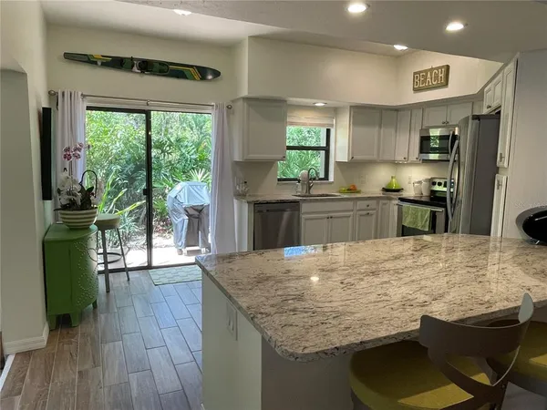 $3,250 | 1664 Starling Drive, Unit 101, Sarasota, FL 34231