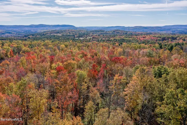 $325,000 | 0 Sisson Hill Road, Mill River, MA 01244