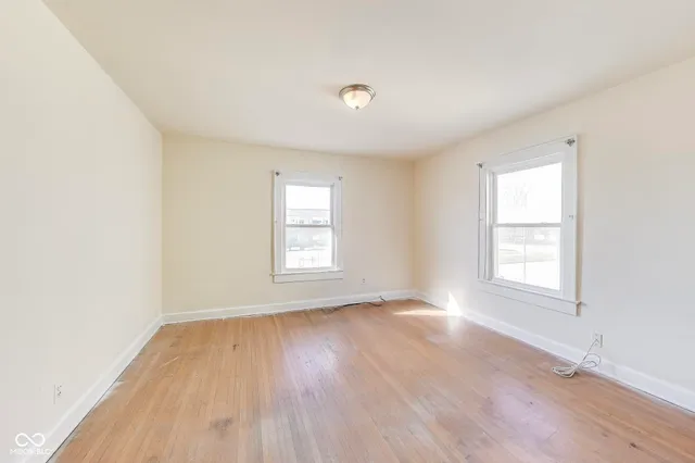 $220,000 | 518 Central Court South, Indianapolis, IN 46205