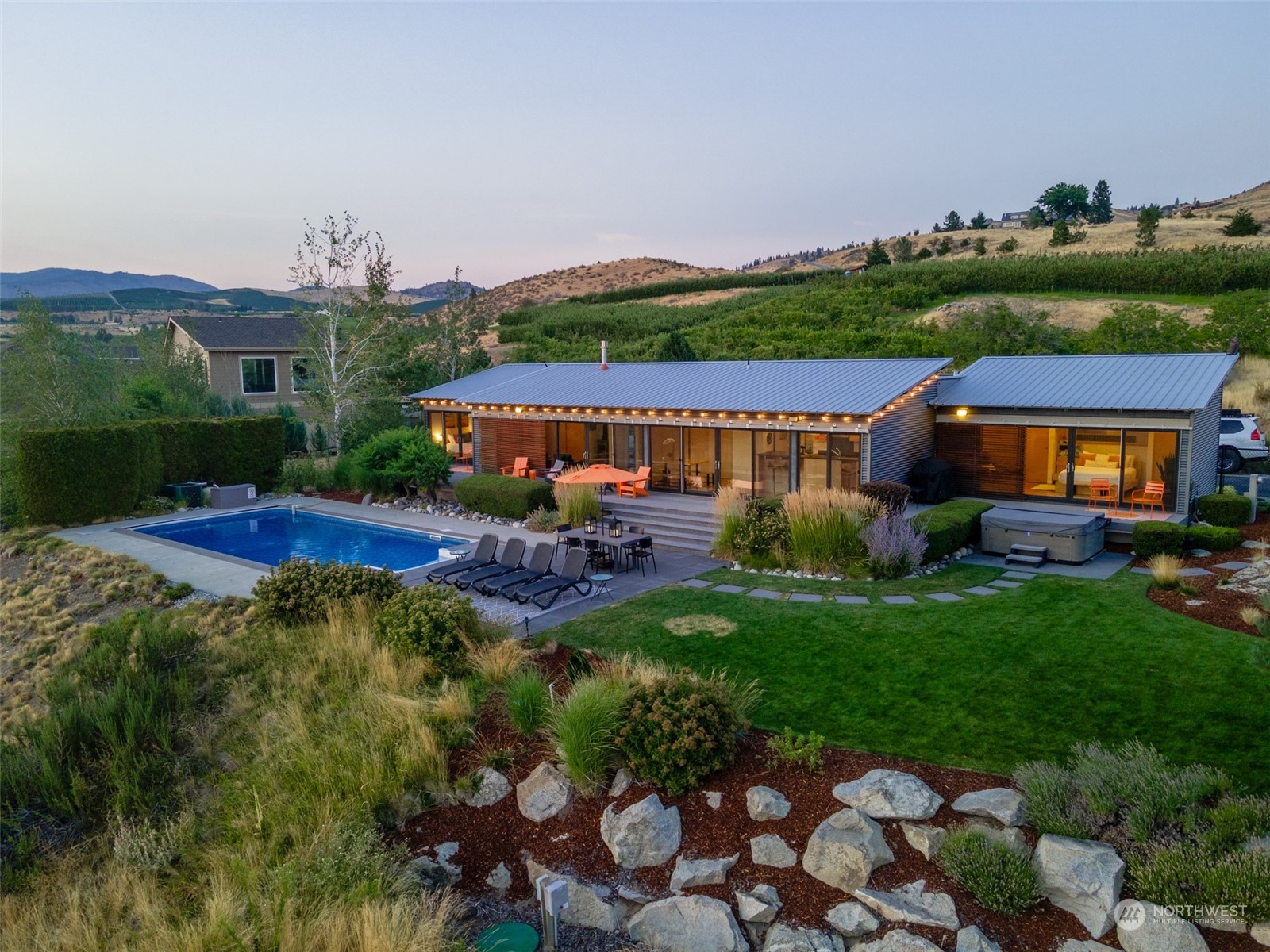494 Boyd Road Chelan, WA 98816 - Photo 2 of 40 Gallery Image 2