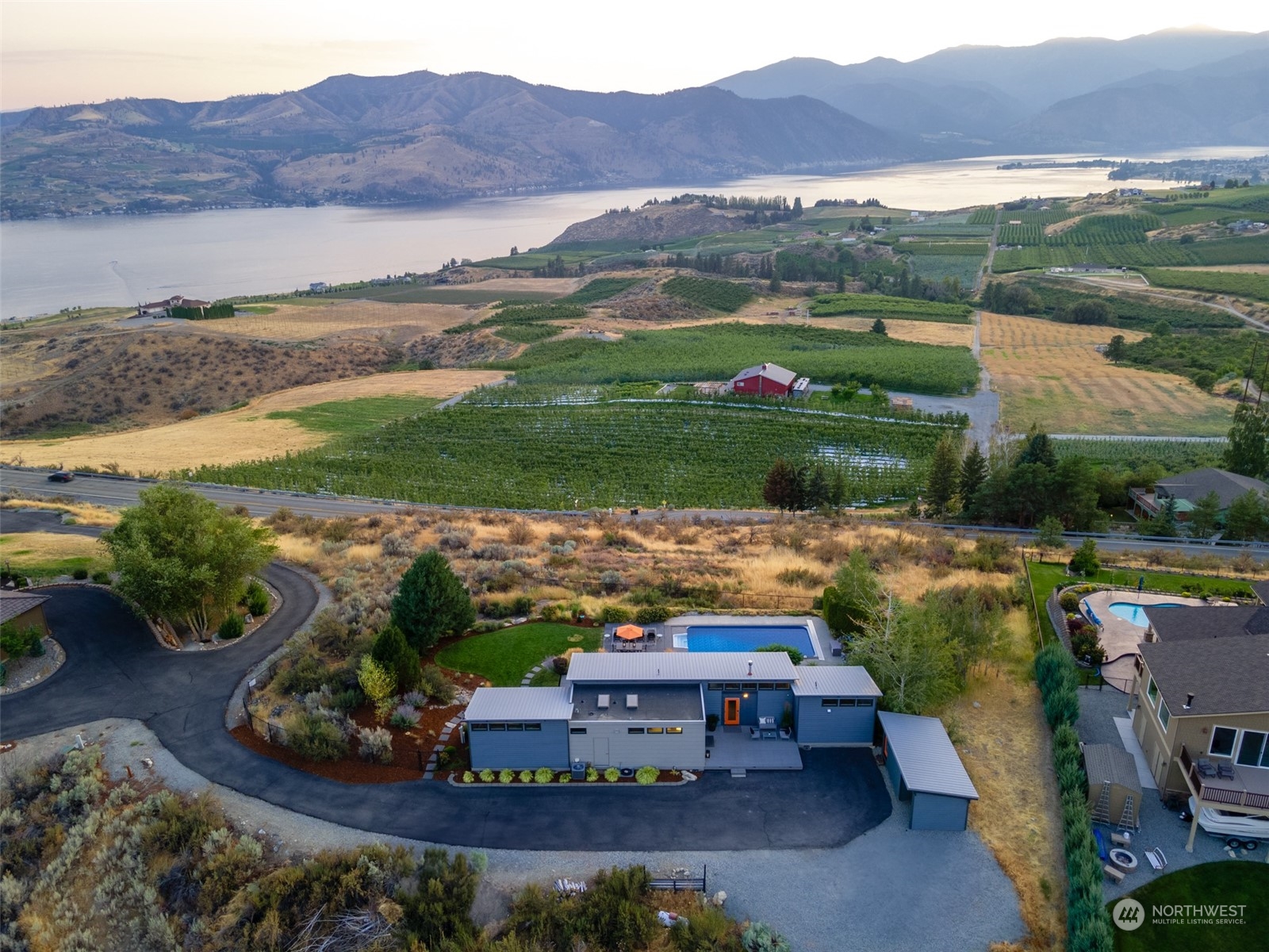 494 Boyd Road Chelan, WA 98816 - Photo 3 of 40 Gallery Image 3
