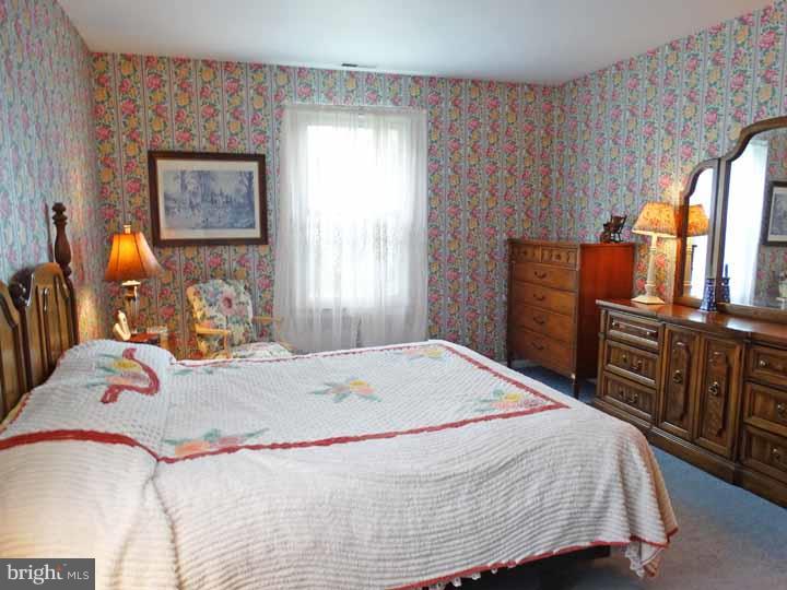 2555 Valley View Road Bensalem, PA 19020 - Photo 13 of 23 Bedroom - Main