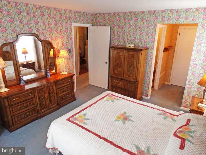 2555 Valley View Road Bensalem, PA 19020 - Photo 14 of 23 Bedroom - Main