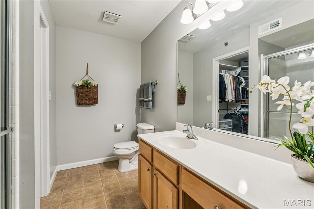 7303 Spring Creek Lane O'Fallon, MO 63368 - Photo 15 of 22