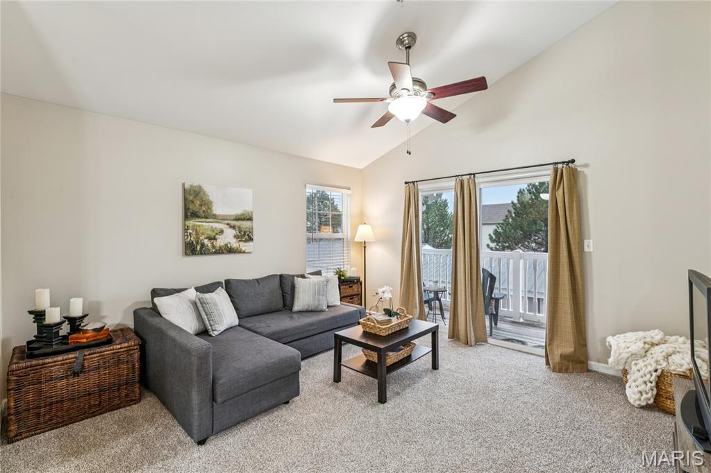 7303 Spring Creek Lane O'Fallon, MO 63368 - Photo 5 of 22