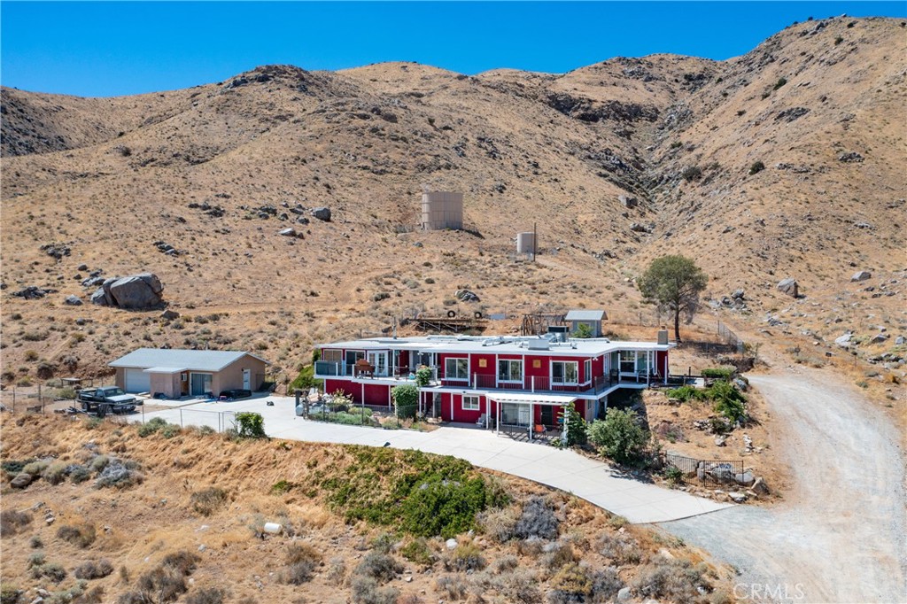8929 Central Road Apple Valley, CA 92308 - Photo 2 of 43