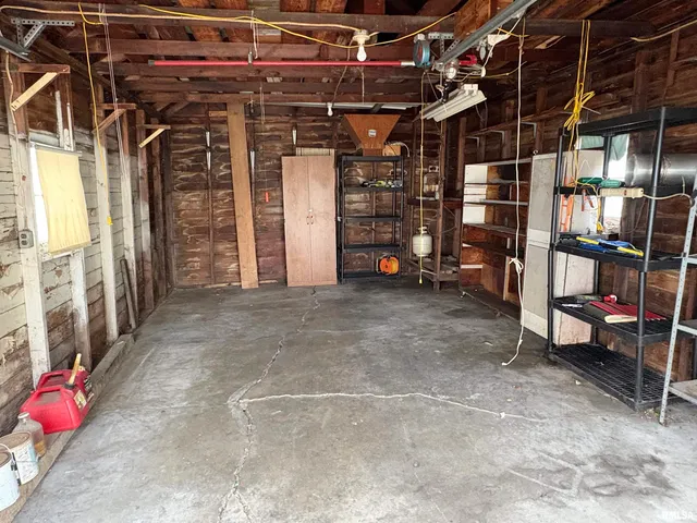 $82,500 | 1324 West Circle Road, Peoria, IL 61604