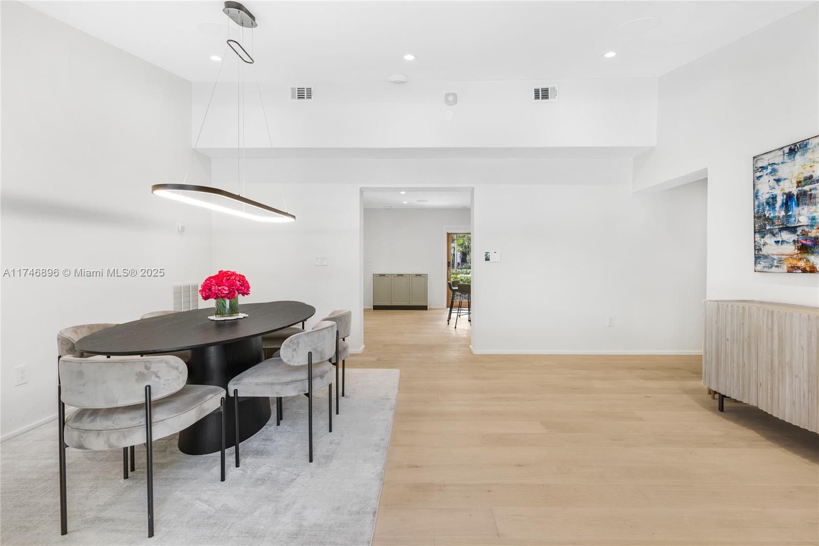 2153 North Bay Road Miami Beach, FL 33140 - Photo 21 of 70