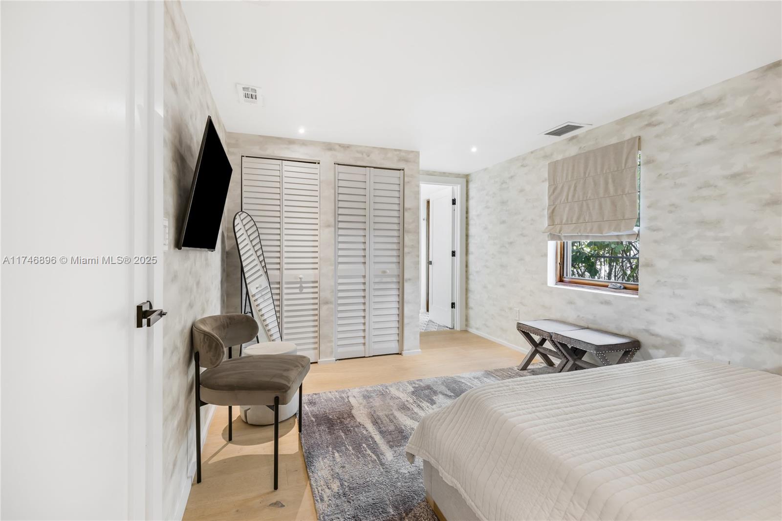 2153 North Bay Road Miami Beach, FL 33140 - Photo 36 of 70