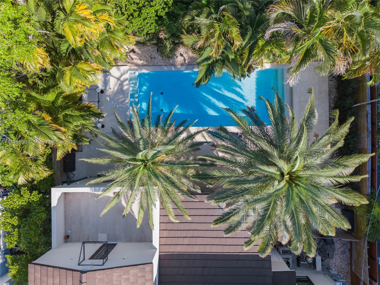 2153 North Bay Road Miami Beach, FL 33140 - Photo 65 of 70