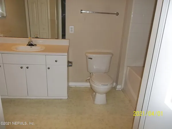 $1,450 | 3591 Kernan Boulevard South, Unit 326, Jacksonville, FL 32224