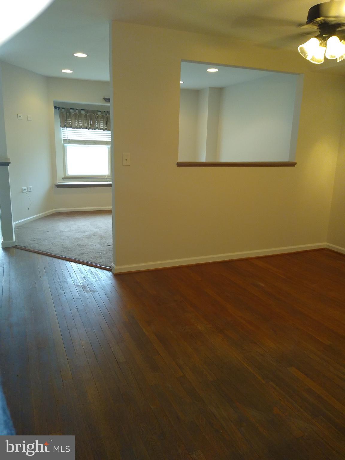 911 Elm Road Baltimore, MD 21227 - Photo 5 of 19 Dining Area