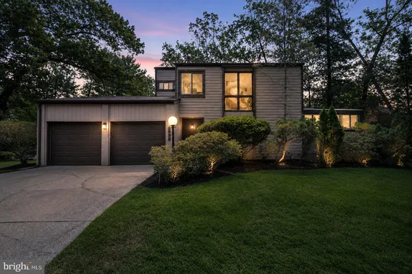 $699,900 | 10325 Sixpence Circle, Columbia, MD 21044