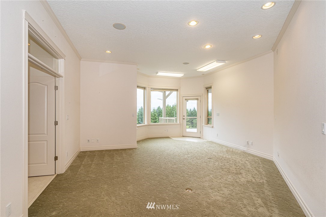 208 Brockway Road Chehalis, WA 98532 - Photo 14 of 40 a view of an empty room with a window