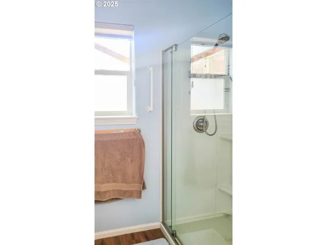 $395,000 | 1234 East 4th Avenue, Sutherlin, OR 97479