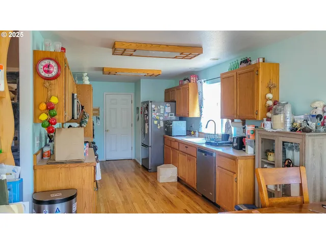 $395,000 | 1234 East 4th Avenue, Sutherlin, OR 97479