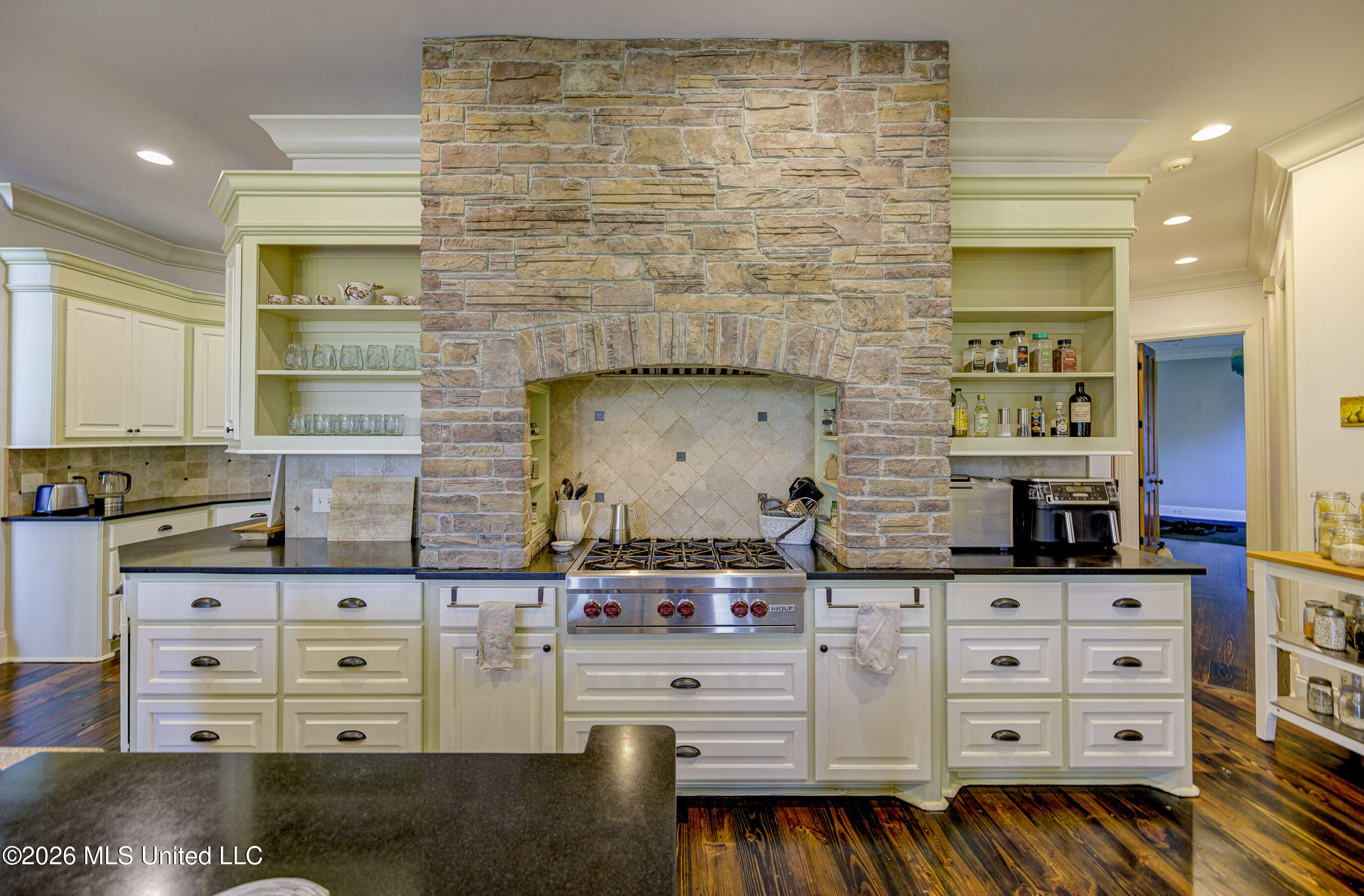 626 Cedar Hill Road Flora, MS 39071 - Photo 13 of 51 Open Kitchen 3