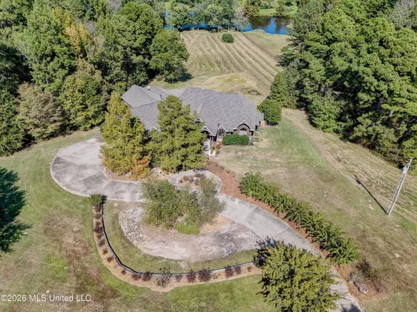 $995,000 | 626 Cedar Hill Road, Flora, MS 39071