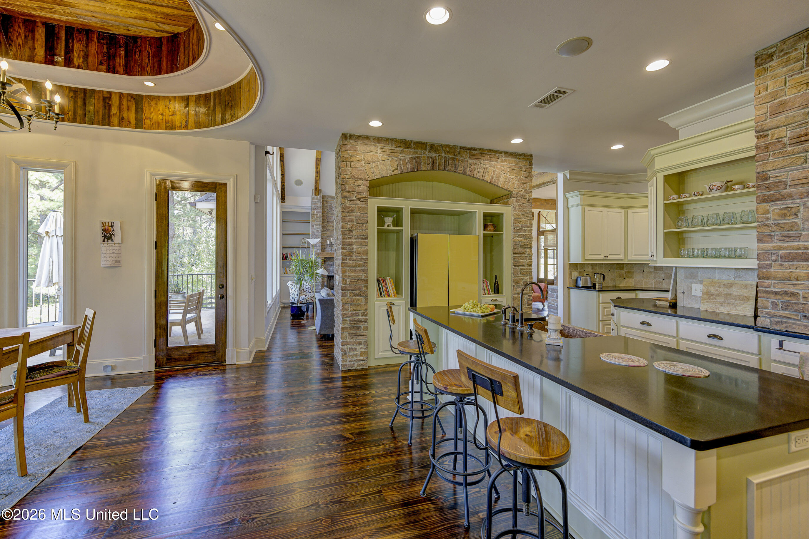 626 Cedar Hill Road Flora, MS 39071 - Photo 15 of 51 Open Kitchen 5