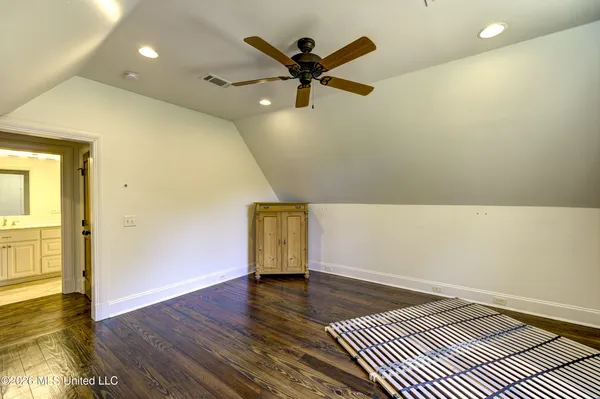 $995,000 | 626 Cedar Hill Road, Flora, MS 39071