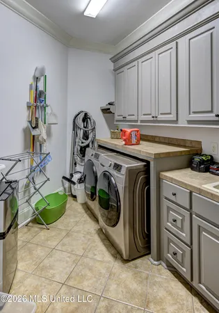 $995,000 | 626 Cedar Hill Road, Flora, MS 39071