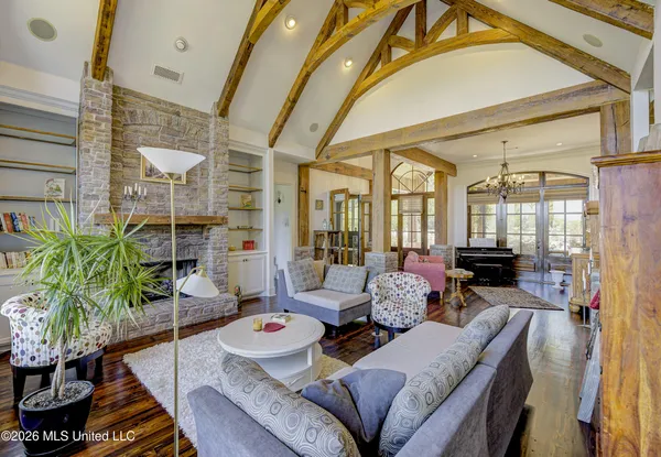 $995,000 | 626 Cedar Hill Road, Flora, MS 39071